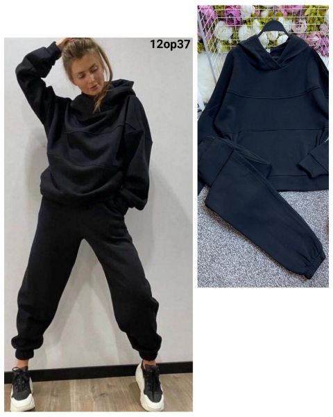 Suit Size Plus fleece sweatshirt with front seams black and black trousers 10.23 OP37