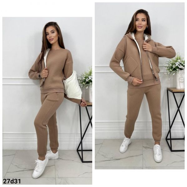 Suit Size Plus on fleece three-piece sweatshirt trousers and vest with cappuccino pockets D31