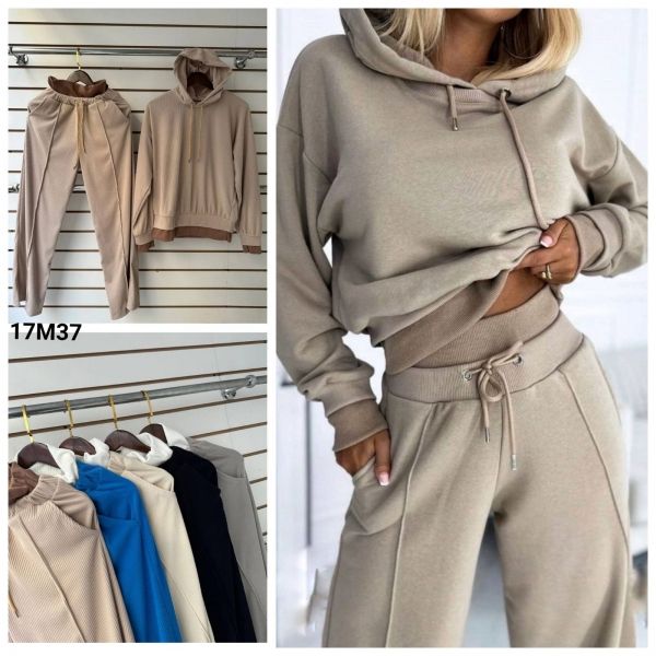 Suit sweatshirt with hood and trousers with front seams beige M37