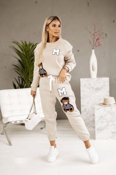 Suit sweatshirt and trousers with the letter M and teddy bears beige M37