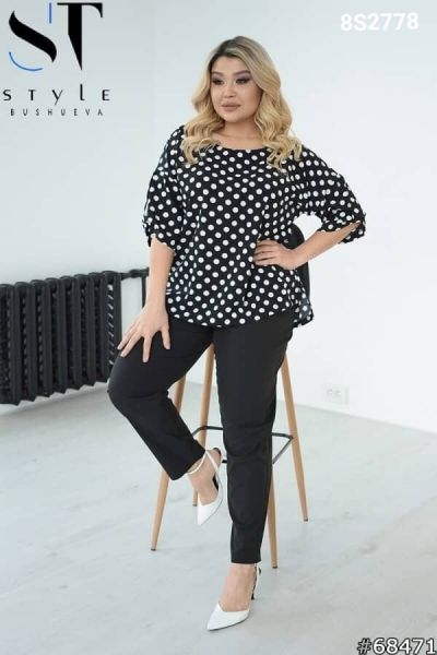 Suit Size plus two-piece top with polka dots Black S2778