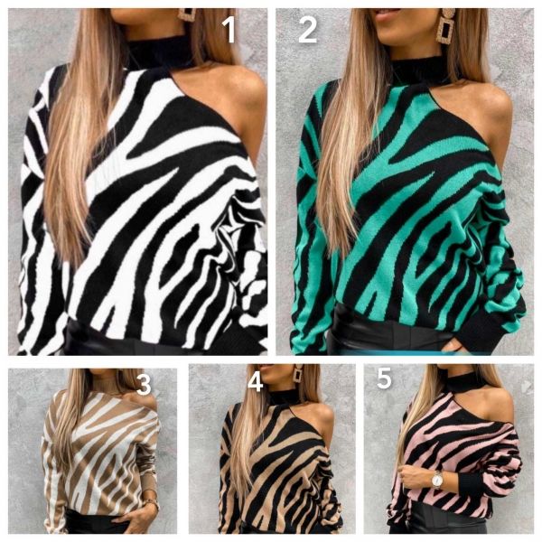 Sweater with cuffed neck tiger DN