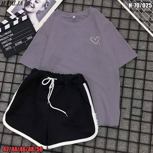 Suit shorts and T-shirt gray heart New price SV DN