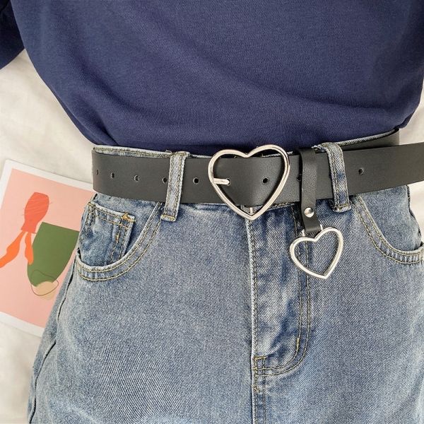 Black heart belt