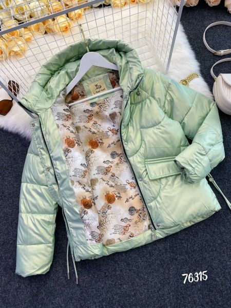 Jacket with hood, quilted mint F763