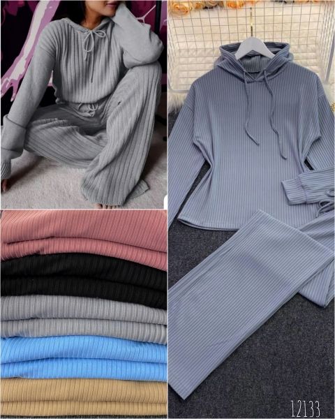 Noodle suit with hood gray 10.23 A133