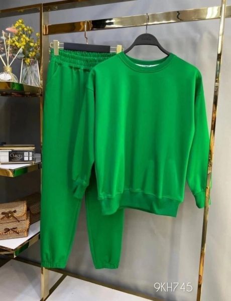 Suit with fleece without hood, elastic cuffs green KH745