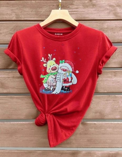 T-shirt Size Plus New Year's cartoon Santa Claus and reindeer red SV