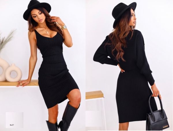 Set of two-piece dress and cape noodles black M37