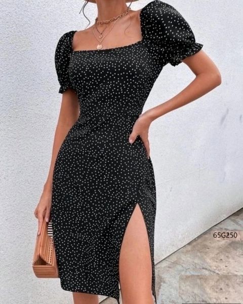 Polka dot dress with a slit black MG250